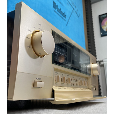 Accuphase E-4000